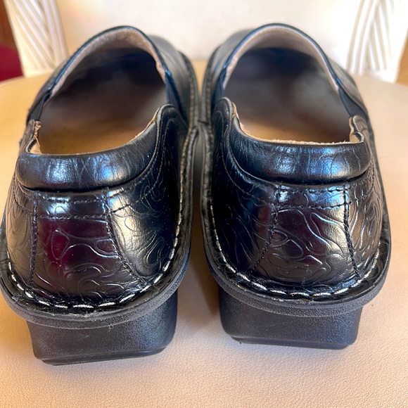 Alegria Debra-531 Clog Womens Size EUR 39. US 8.5. Black. In Like New Condition. - Picture 4 of 5